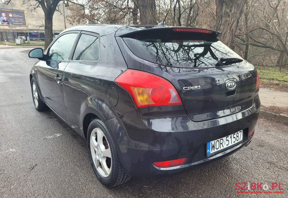 2008' Kia Pro Ceed photo #6