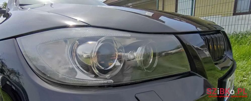 2006' BMW 3 Series photo #6