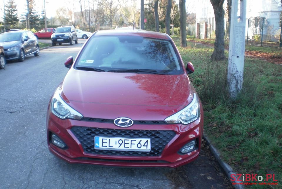 2019' Hyundai i20 photo #1
