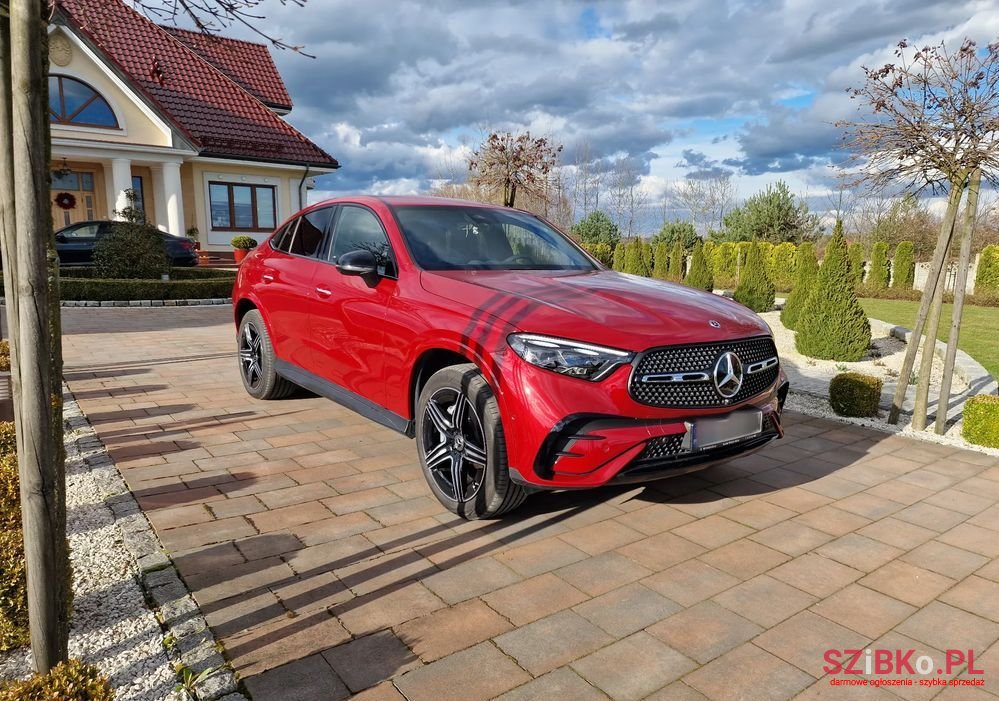 2023' Mercedes-Benz GLC photo #1