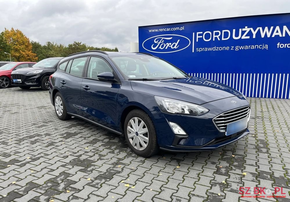 2020' Ford Focus photo #3