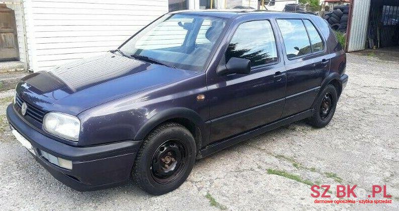 1996' Volkswagen Golf photo #1