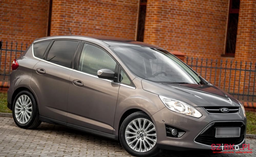 2013' Ford C-MAX photo #3