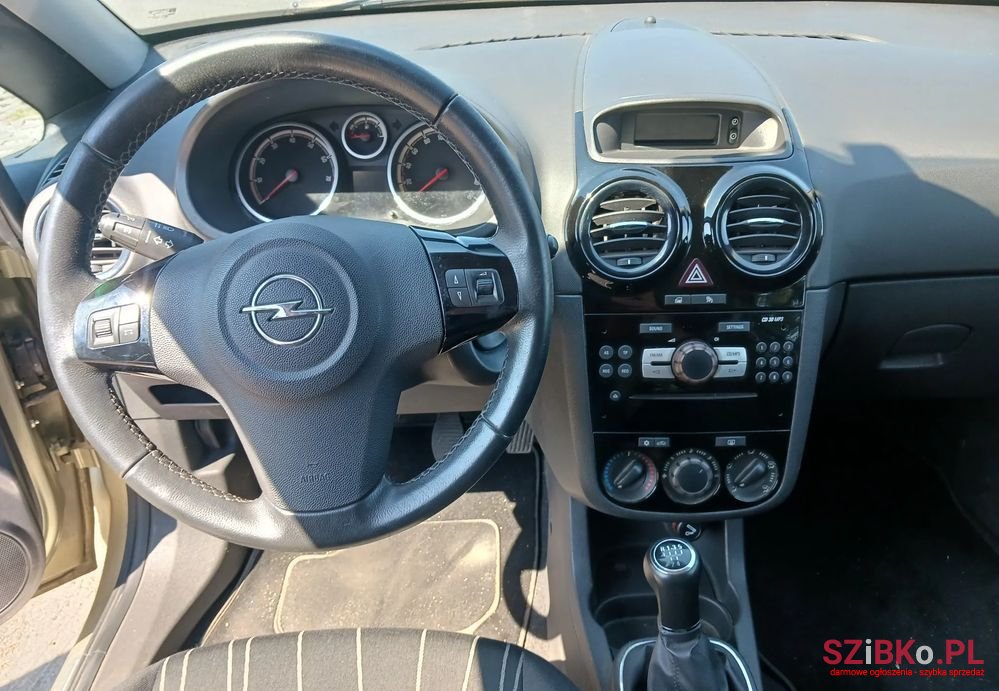 2010' Opel Corsa 1.2 16V Cosmo photo #6