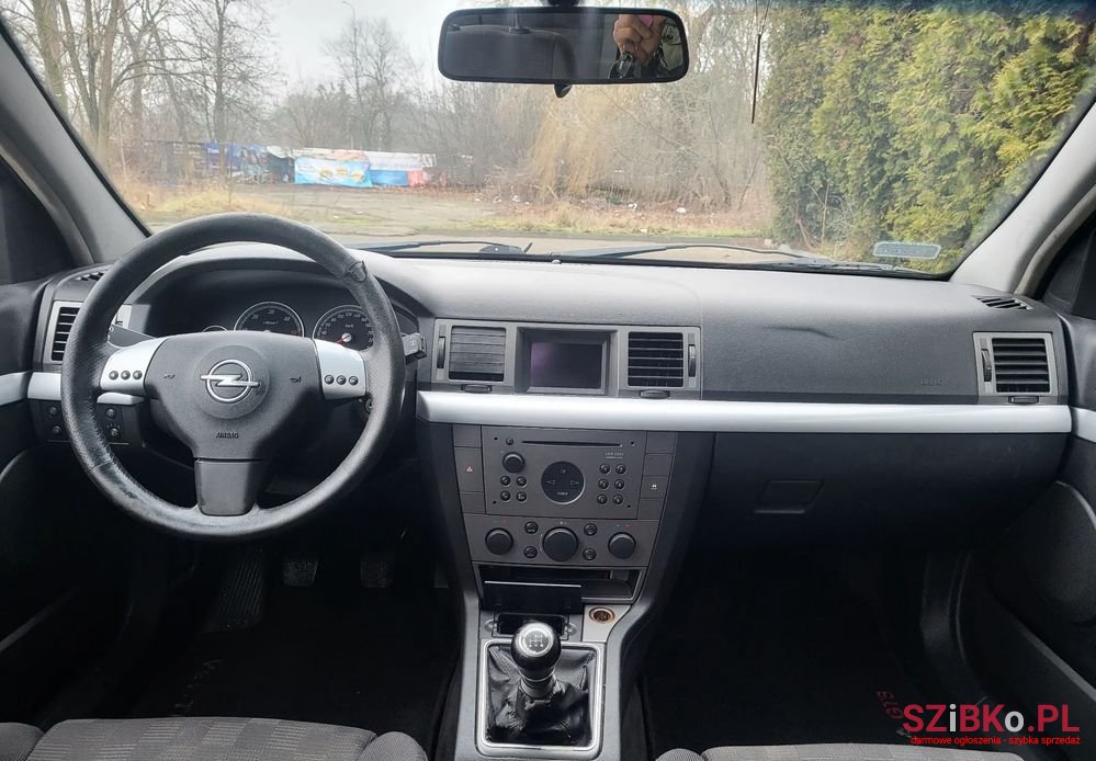 2004' Opel Vectra 2.2 Dti Comfort photo #4