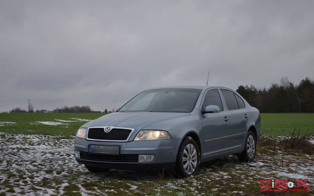 2005' Skoda Octavia 2.0 Fsi Elegance photo #2