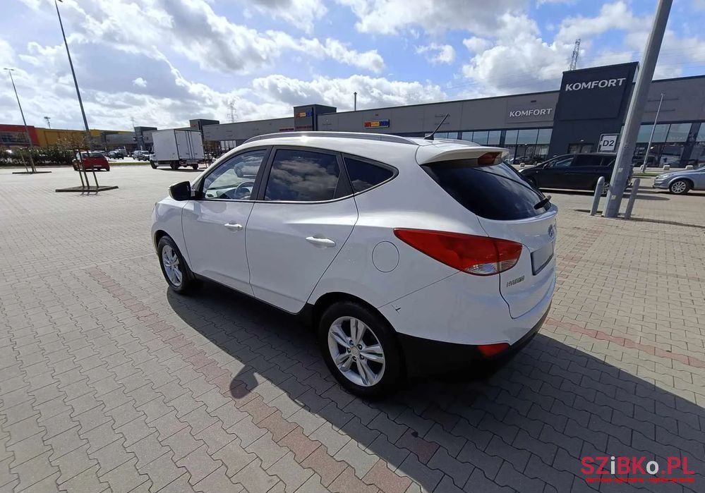 2012' Hyundai ix35 photo #5