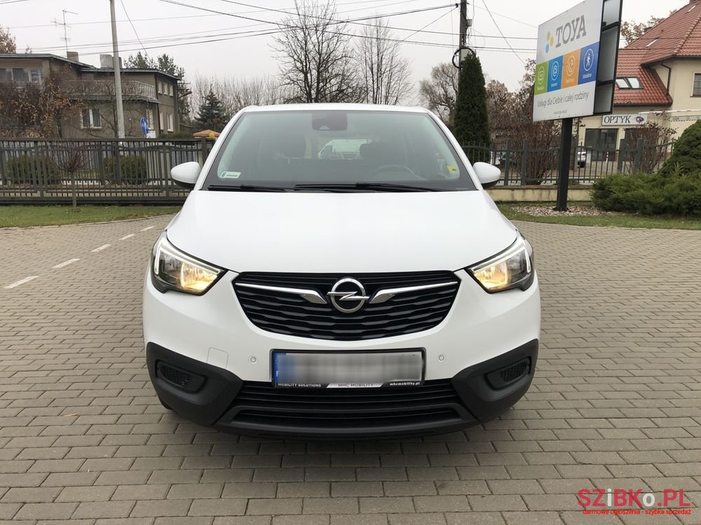 2020' Opel Crossland X photo #2