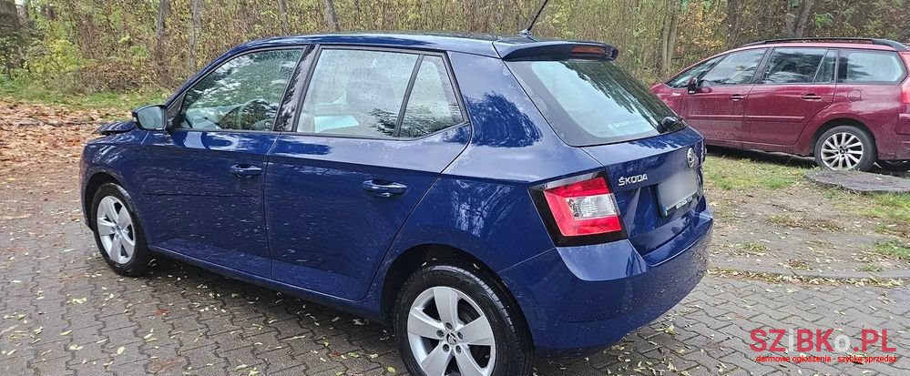 2017' Skoda Fabia 1.0 Joy photo #3