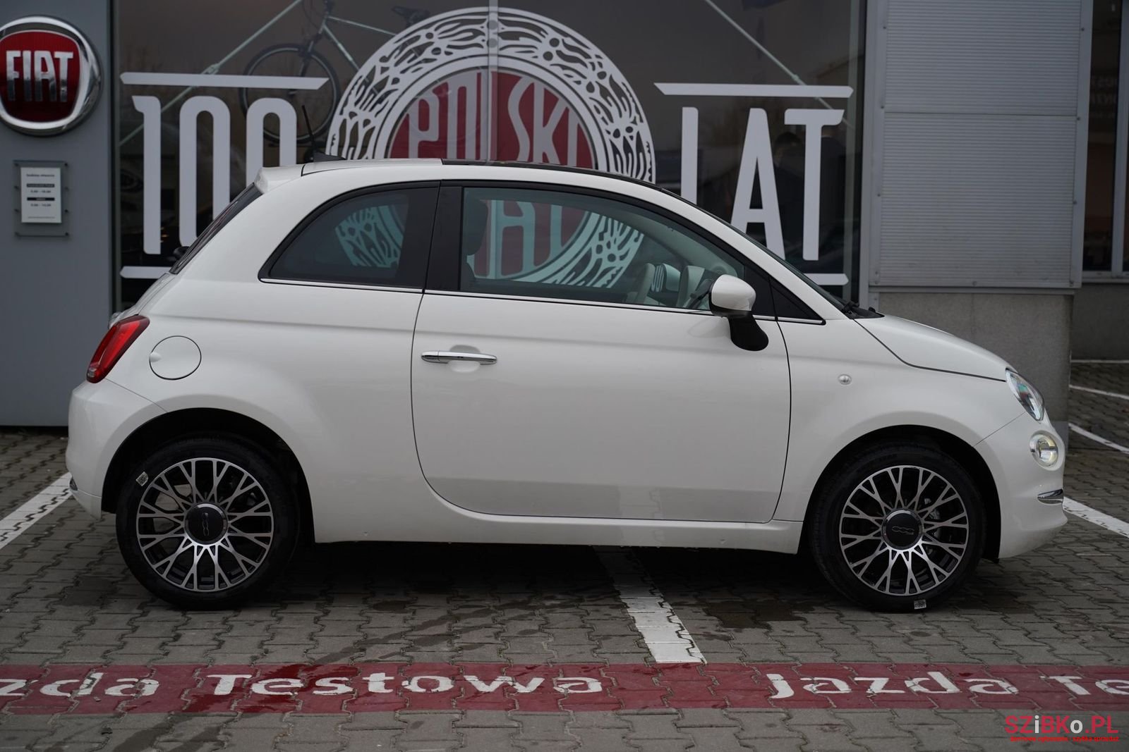 2023' Fiat 500 photo #3