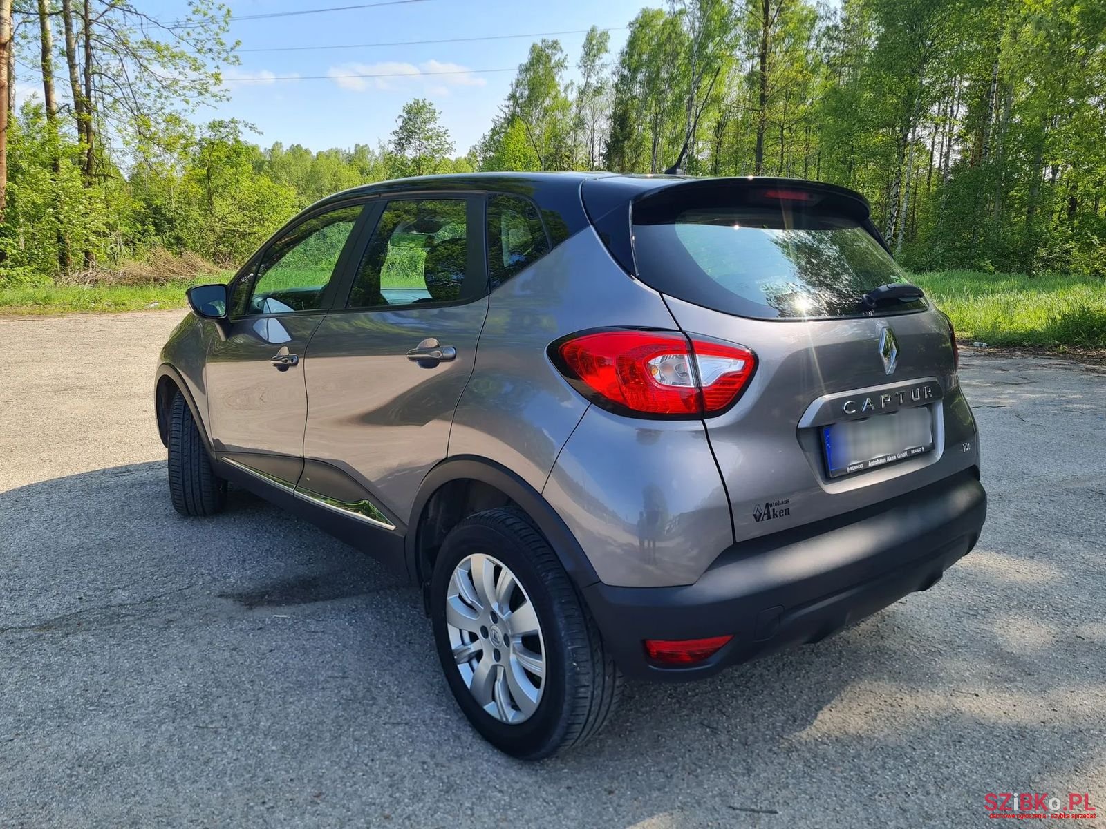2015' Renault Captur photo #6