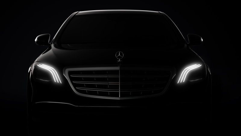 Mercedes will show its largest and smallest cars in Shanghai