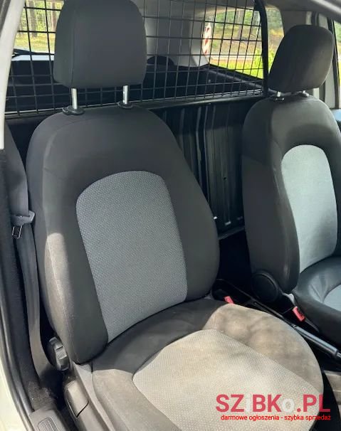 2010' Fiat Grande Punto photo #5