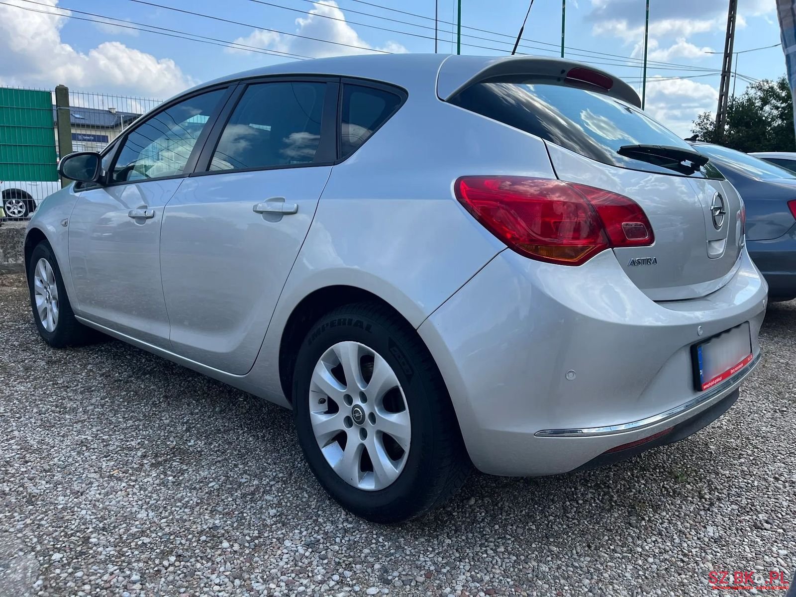 2015' Opel Astra photo #5