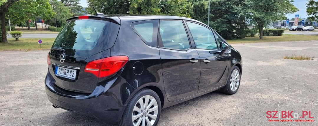 2011' Opel Meriva photo #6