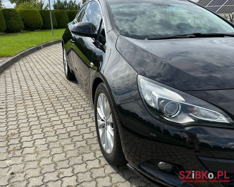 2012' Opel Astra Gtc 1.4 Turbo photo #4