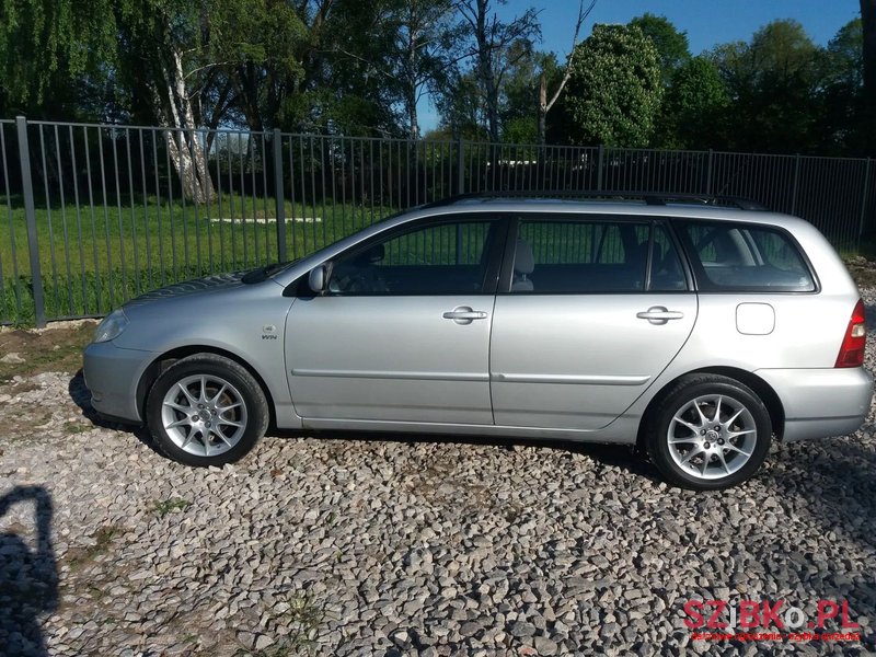 2002' Toyota Corolla photo #5