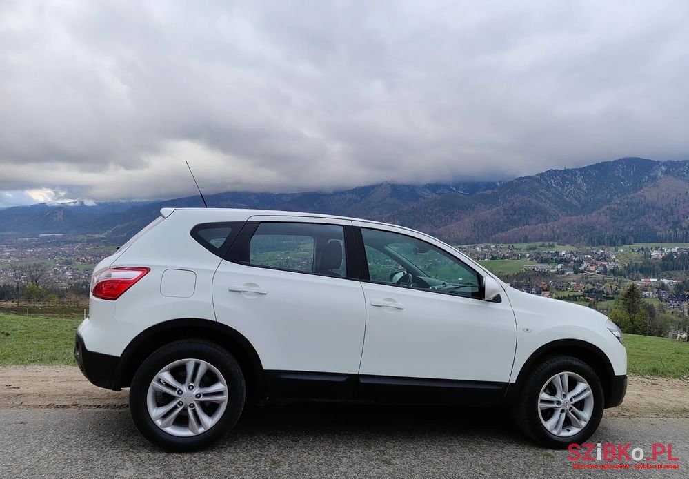 2013' Nissan Qashqai photo #3