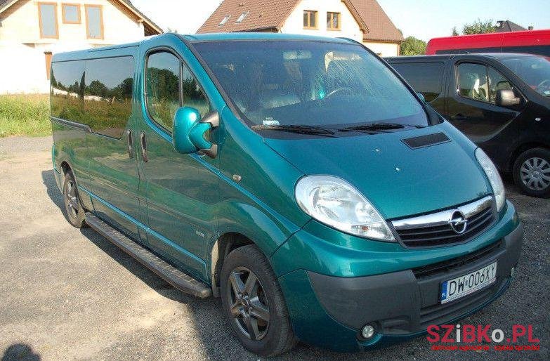2007' Opel Vivaro photo #2
