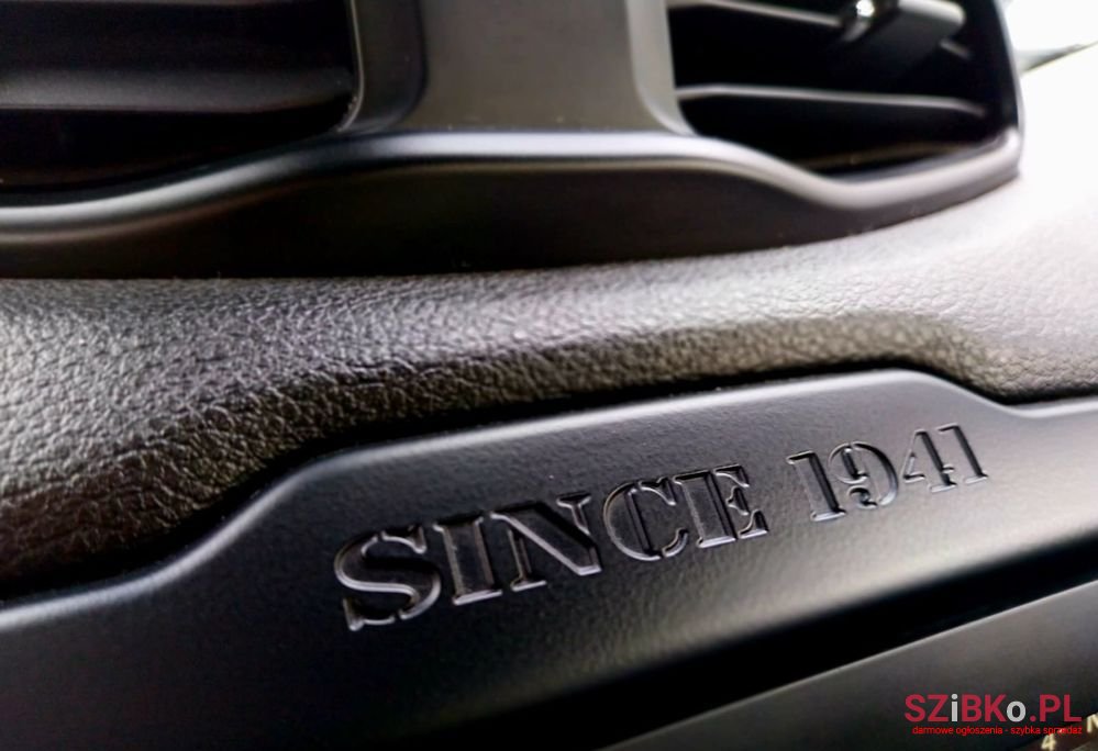 2016' Jeep Renegade photo #6