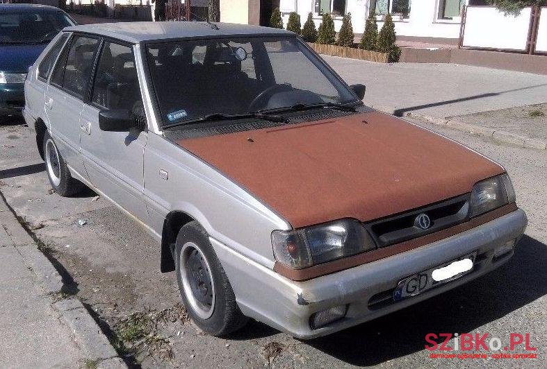 2001' FSO Caro, Caro Plus photo #2