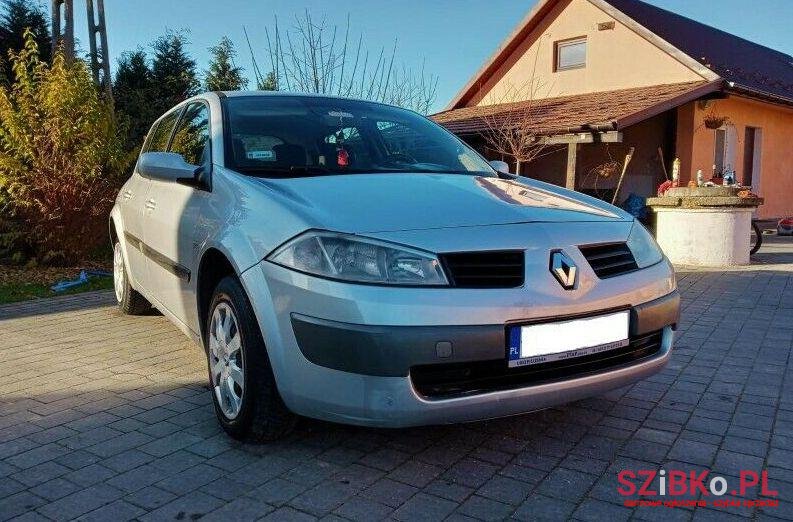 2006' Renault Megane photo #1