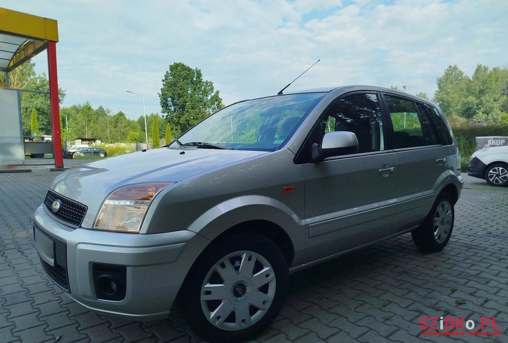 2011' Ford Fusion 1.6 Elegance photo #1