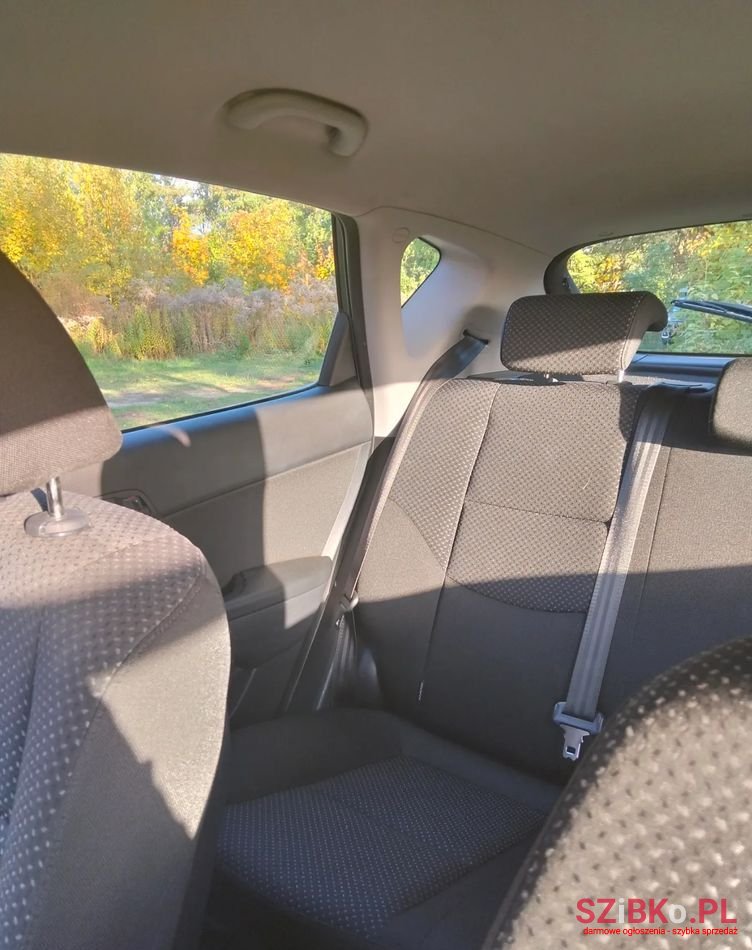 2010' Hyundai i30 photo #6