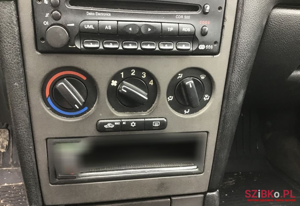 2004' Opel Astra photo #5