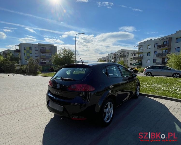 2007' SEAT Leon photo #6