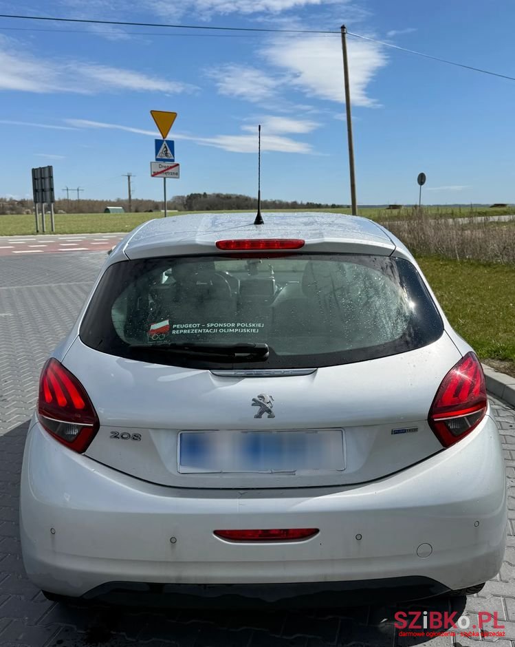 2016' Peugeot 208 photo #4