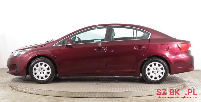 2012' Toyota Avensis photo #2