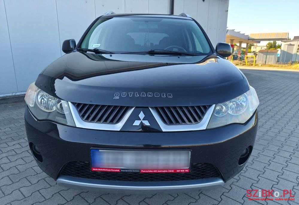 2007' Mitsubishi Outlander photo #3
