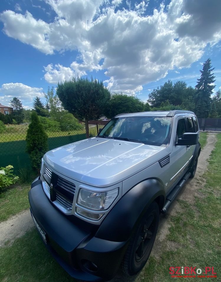 2007' Dodge Nitro 4.0 V6 Rt photo #4