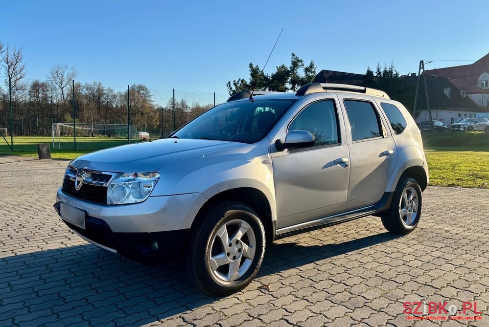 2012' Dacia Duster 1.6 photo #2