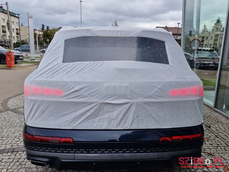 2024' Audi Q7 photo #2