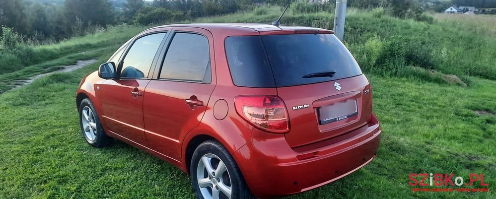 2008' Suzuki SX4 1.6 Gs / Premium photo #4