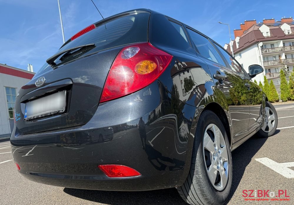 2009' Kia Ceed 1.4 Cvvt Lx Basis photo #4