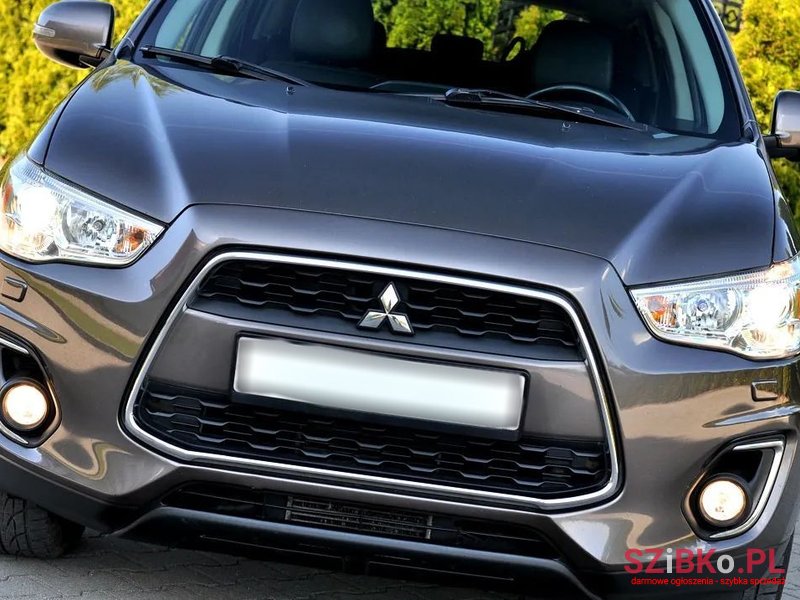 2014' Mitsubishi ASX photo #4