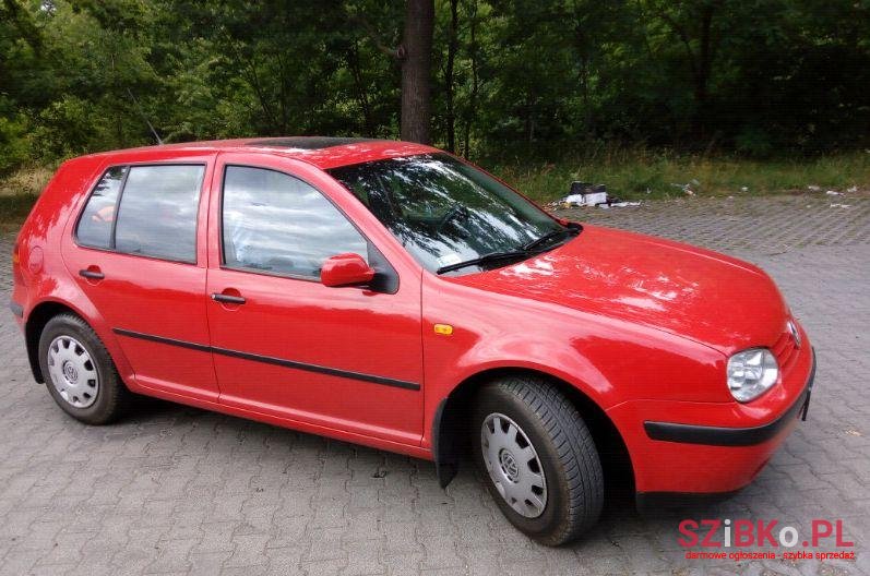 1997' Volkswagen Golf photo #1