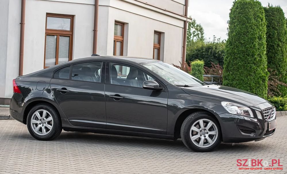 2013' Volvo S60 D2 Edition Pro photo #3