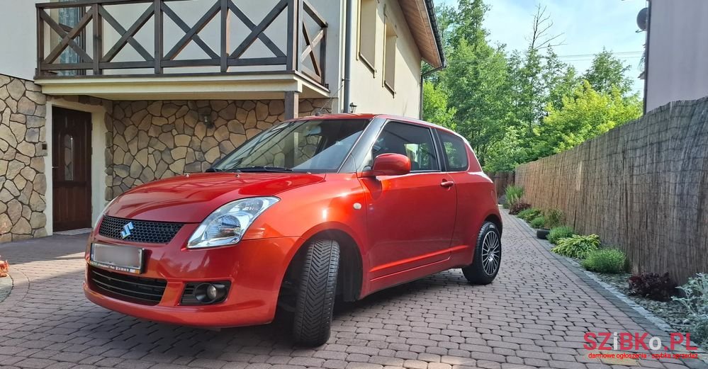 2009' Suzuki Swift photo #1