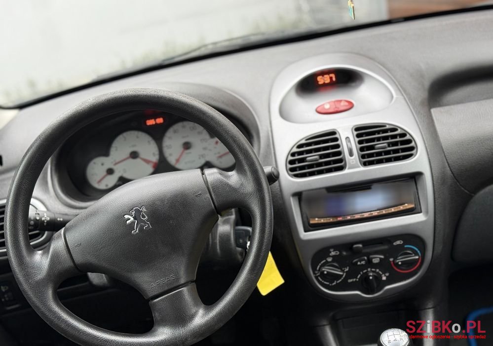2009' Peugeot 206 1.4 Generation photo #6