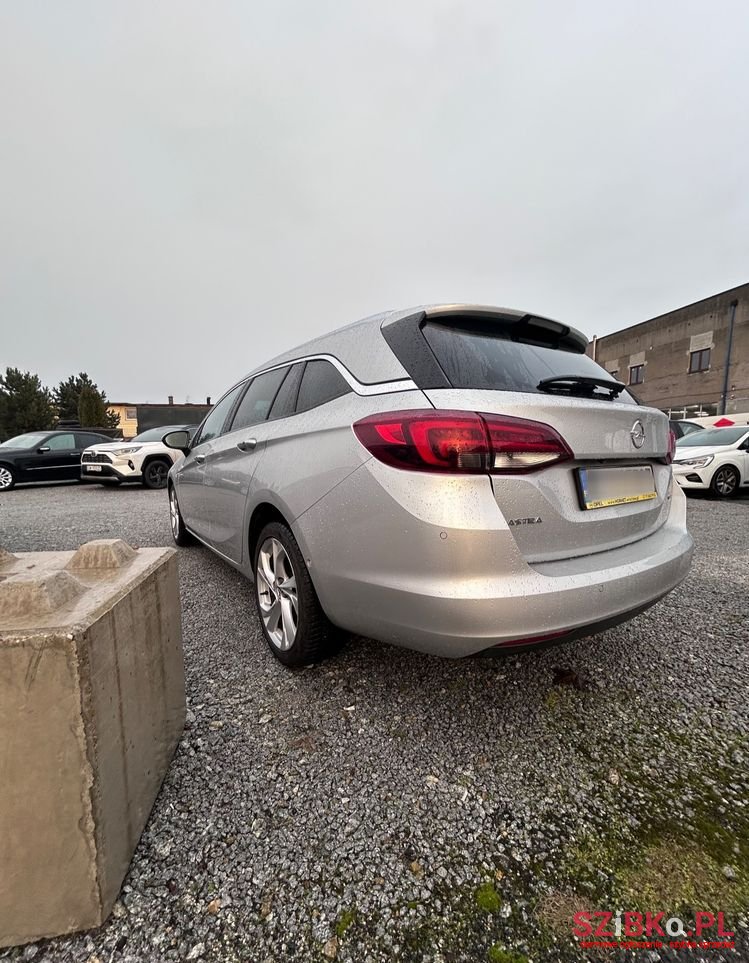 2016' Opel Astra V 1.4 T Dynamic photo #5