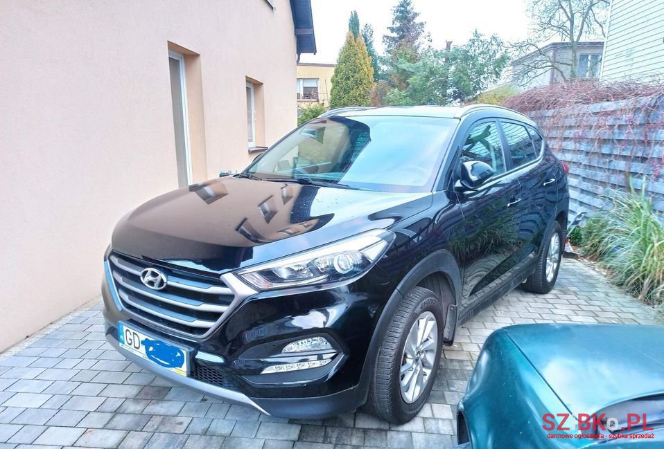 2015' Hyundai Tucson photo #2