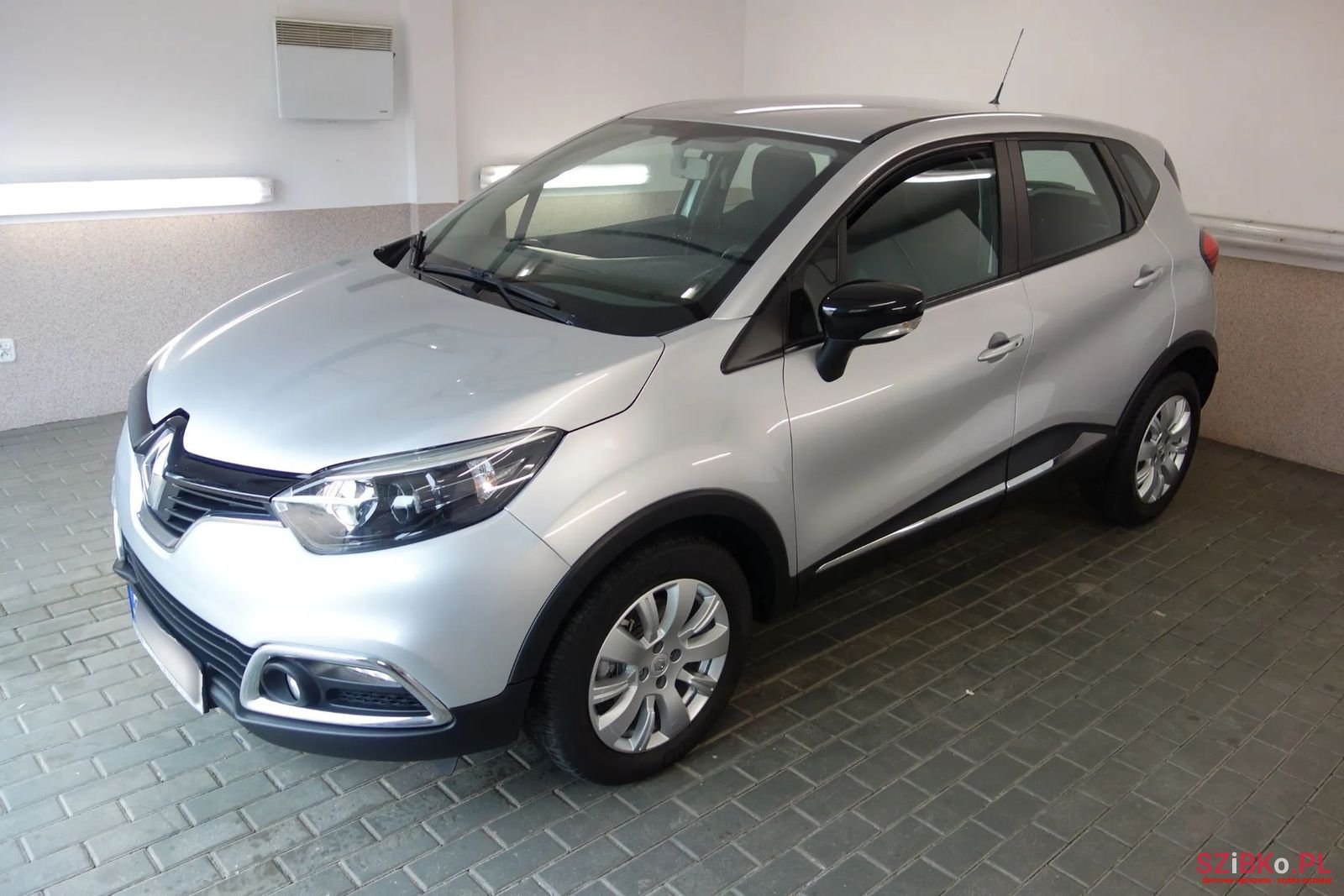 2015' Renault Captur photo #5