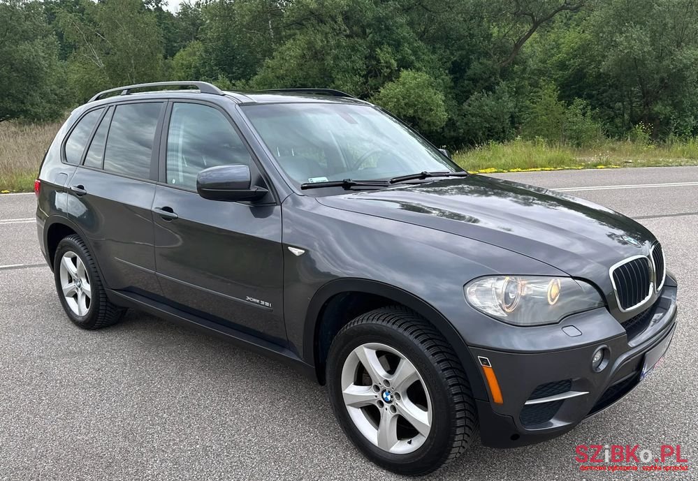 2011' BMW X5 Xdrive35I photo #2
