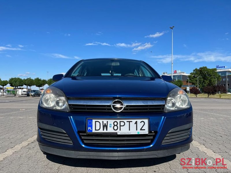 2006' Opel Astra photo #3