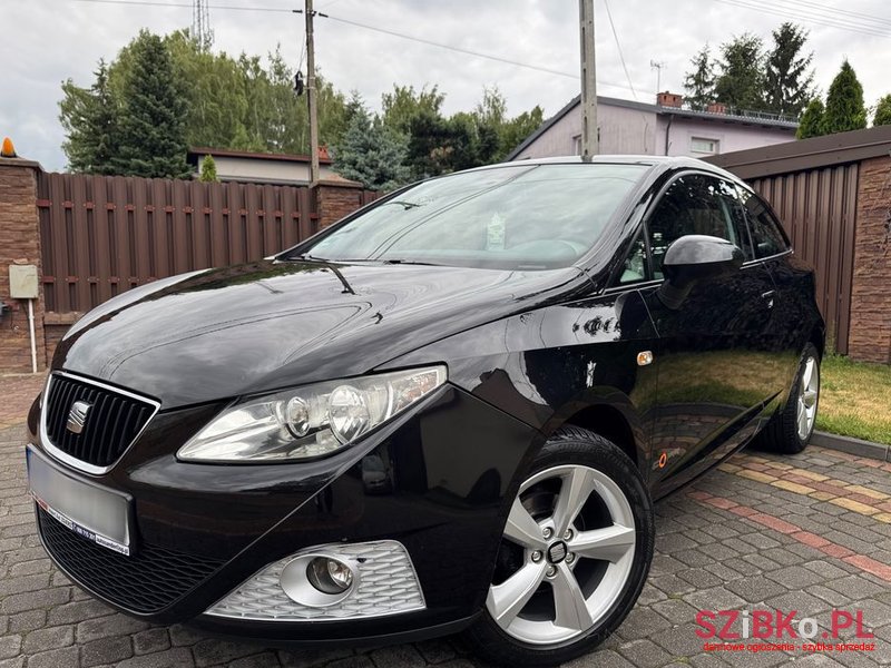 2010' SEAT Ibiza photo #3