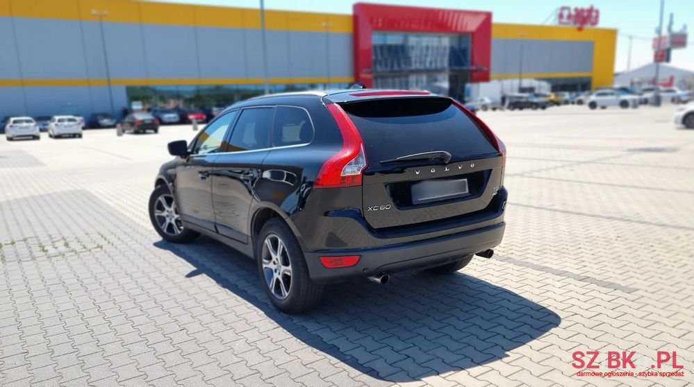 2011' Volvo Xc 60 photo #2